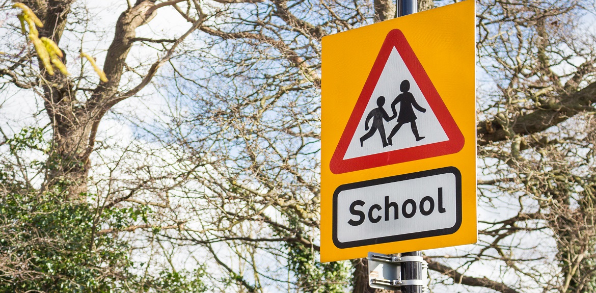 Children educate drivers caught speeding outside their schools - Ageas